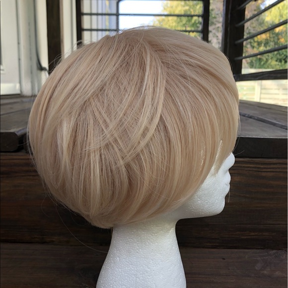 NWT 6-8” Pale blonde pixie warm dimension wig mens womens bangs unisex short - Picture 12 of 16